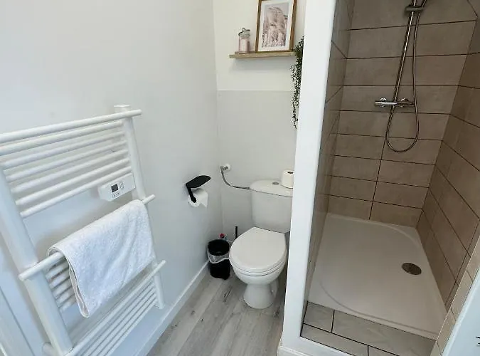 L'ensoleille - Classe 2 Etoiles - Nay Centre - 아파트